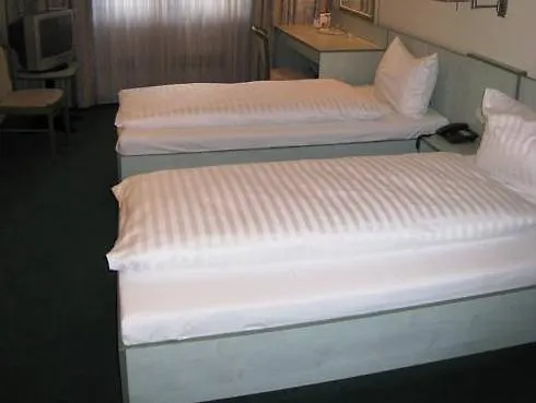 Mercure Frankfurt City Messe Frankfurt am Main 4*,