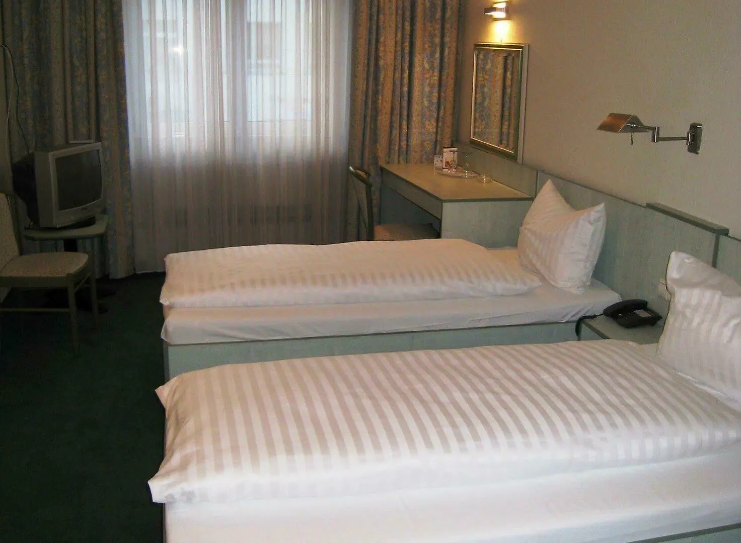 Mercure Frankfurt City Messe Frankfurt am Main 4*,